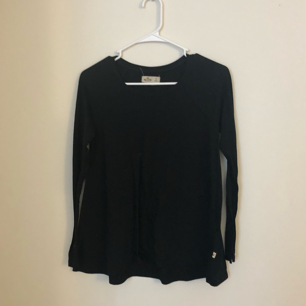 Black hollister  sweater